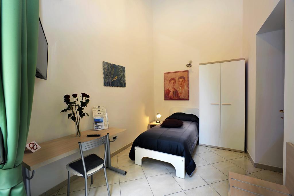 Italia Apartment Neapel Exterior foto